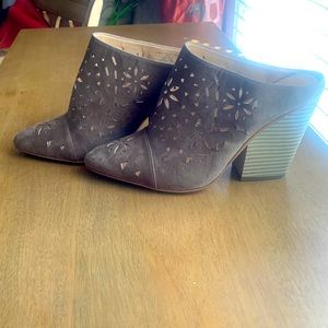 BCBGeneration Super Cute mule